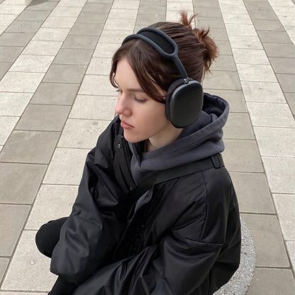 Luxury Wireless Headset™ - Immersive Rhythms of the Music